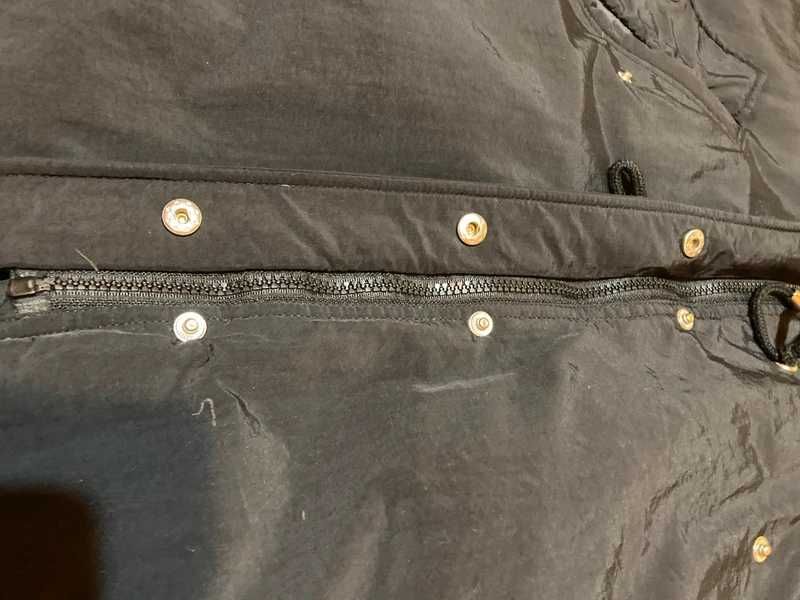 Parka de dama, 38, potrivita unui M