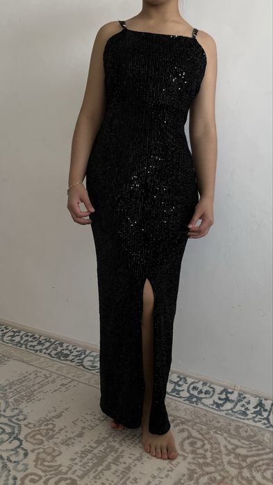 Разгрузка одежда