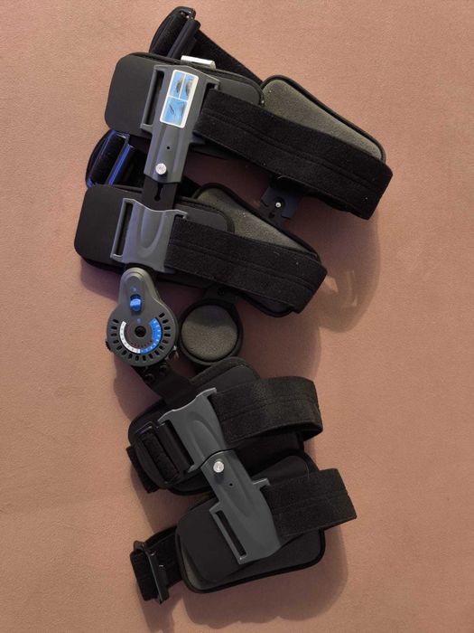 Orteza pentru genunchi