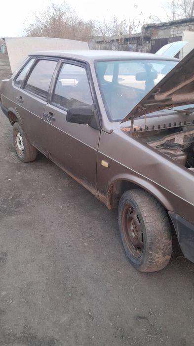 Продам ваз21099 средний состояние