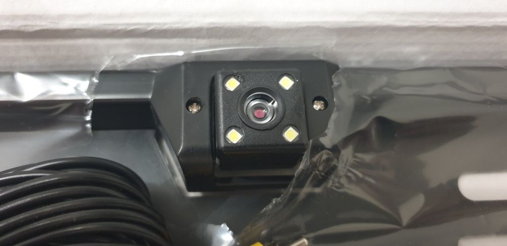 Suport numar auto cu camera