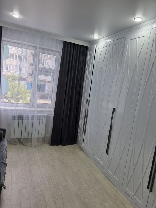 Продам 2 комн квартиру мкр Молодежный 17