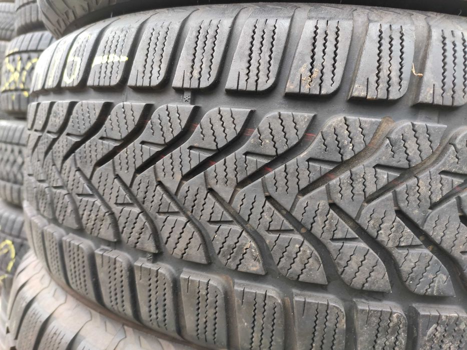 4бр Зимни гуми 235 55 17 - Lassa