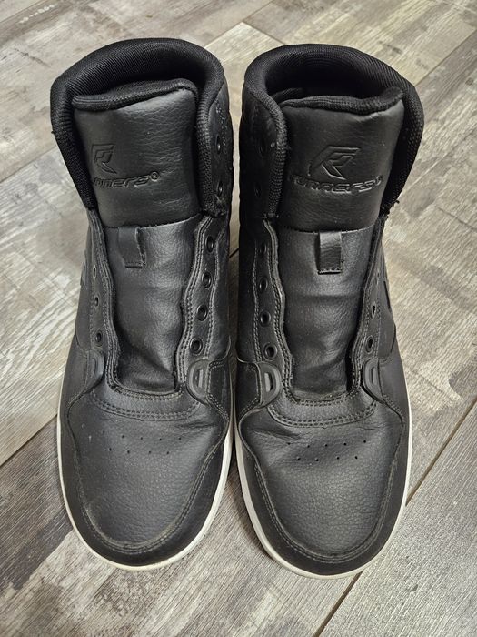 Обувки няколко модела