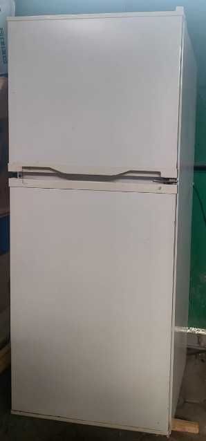 Холодильник рабочий