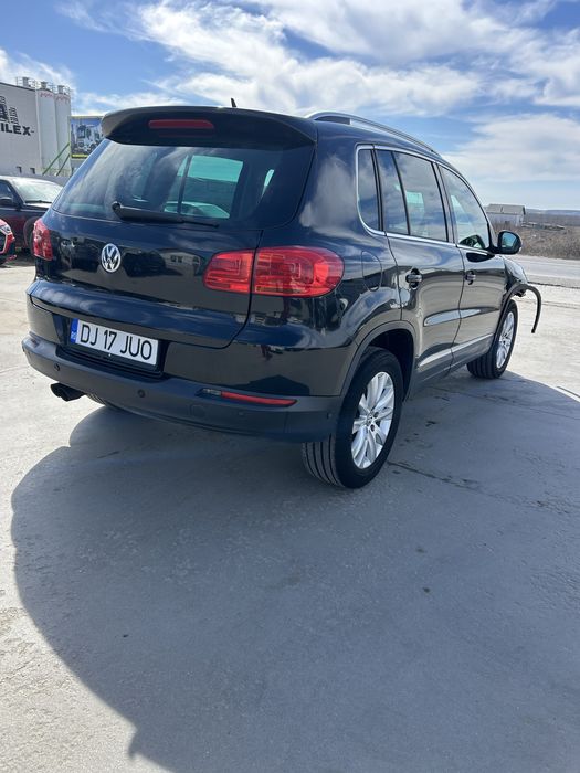 Vw tiguan 2012 avariat  parte dreapta fata   motor 1.4 tsi