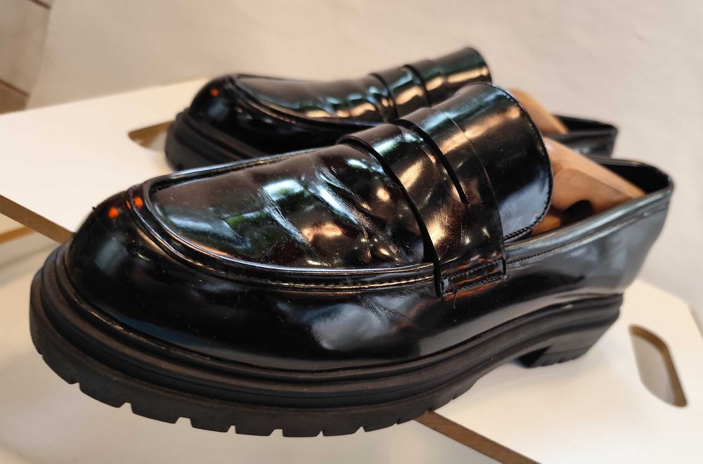 Pantofi loafer penny 41.5 42 Lav Artigianale piele lucioasa negru