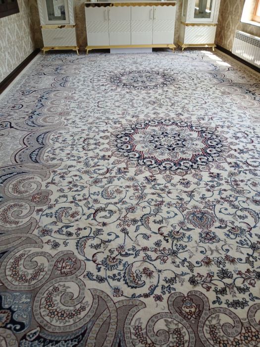 Продается абсолютно новый и современный ковер