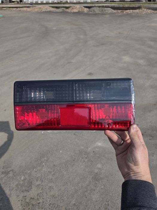 VAZ 2105 / 2107 uchun tyuning orqa stop chiroqlari.