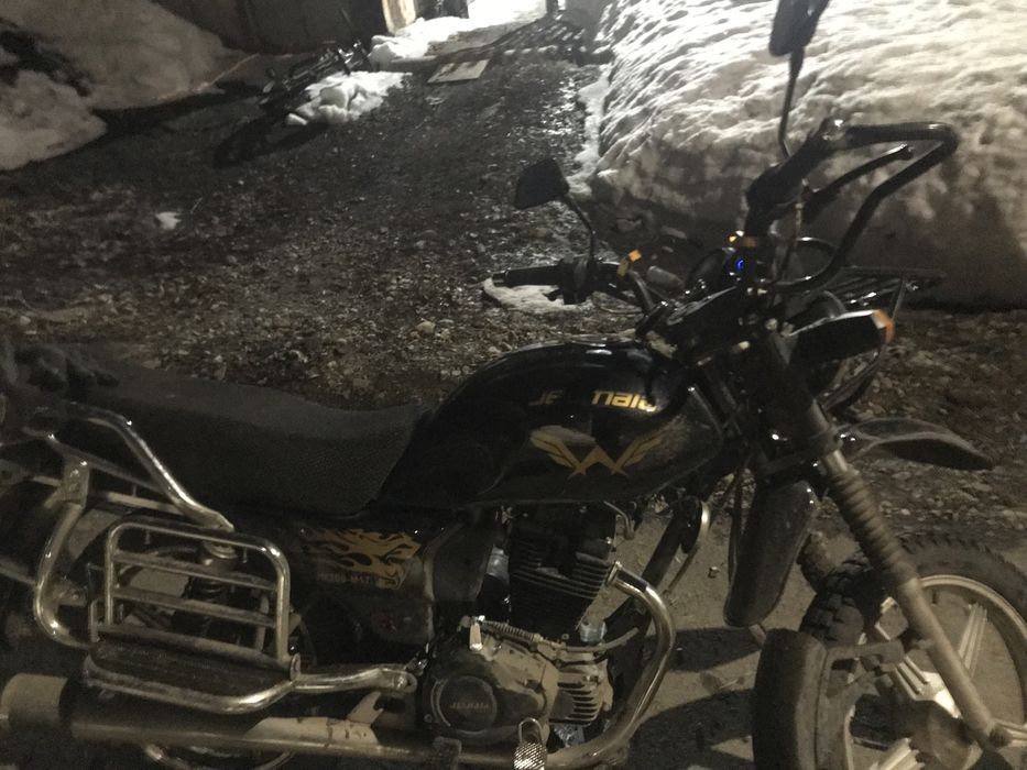 Продам мотоцикл джалмая 250 м 17