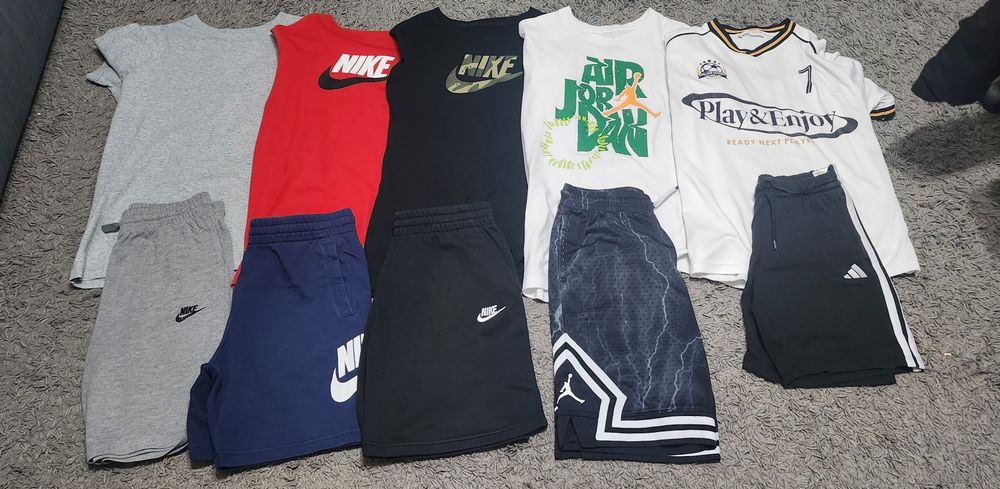 Lot haine de vara baieti marimea 150-170