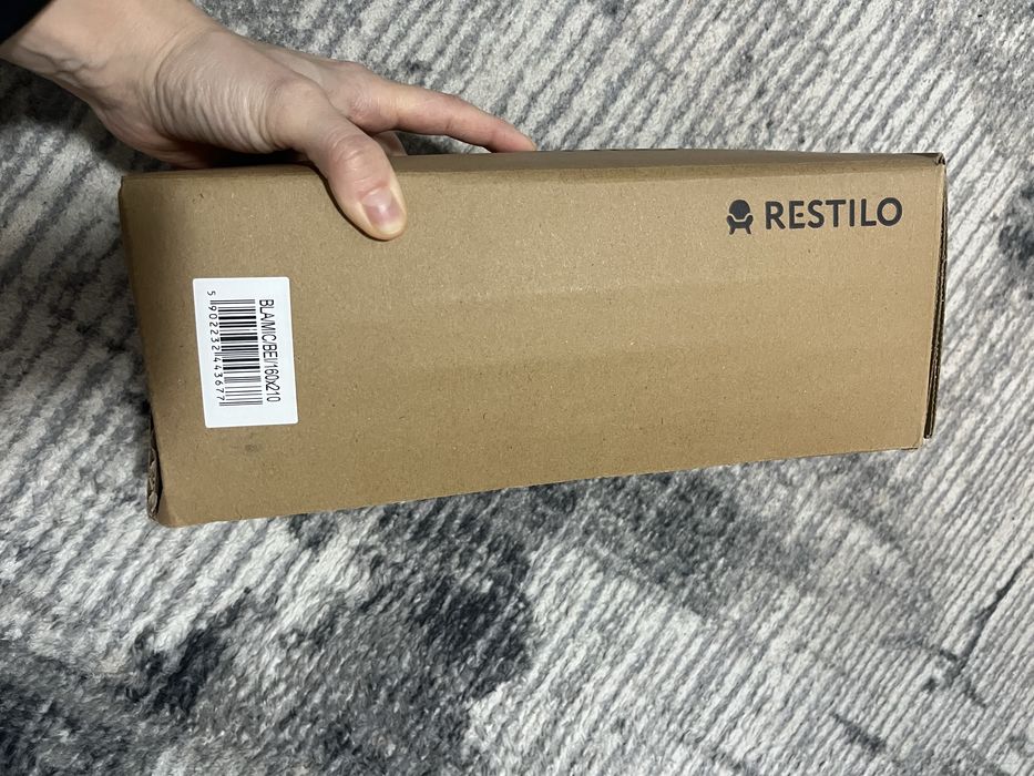 Бежово одеяло ново