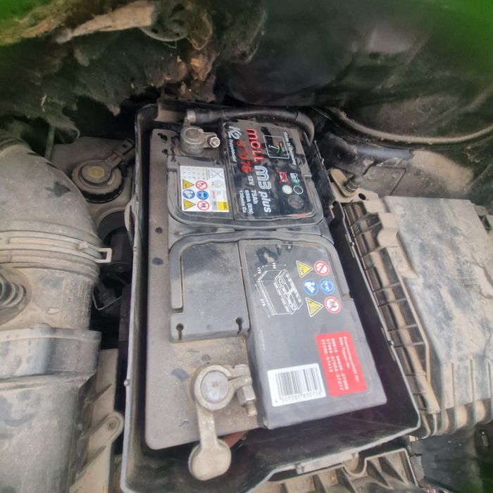 На Части Фолксваген Туран 2006г 105кс дизел