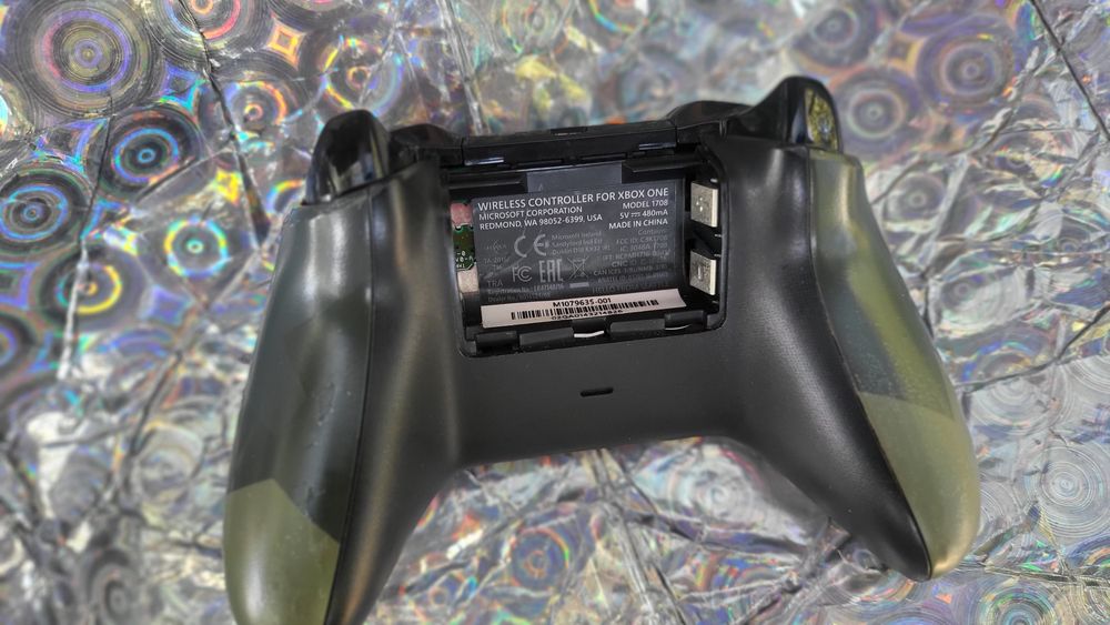 Лимитиран камофлажен контролер джойстик Xbox one series PC компютър