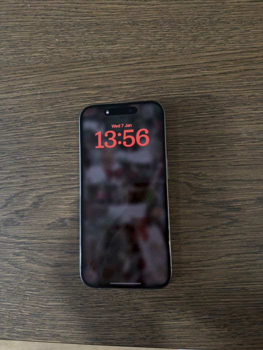 Iphone 15 pro impecabil