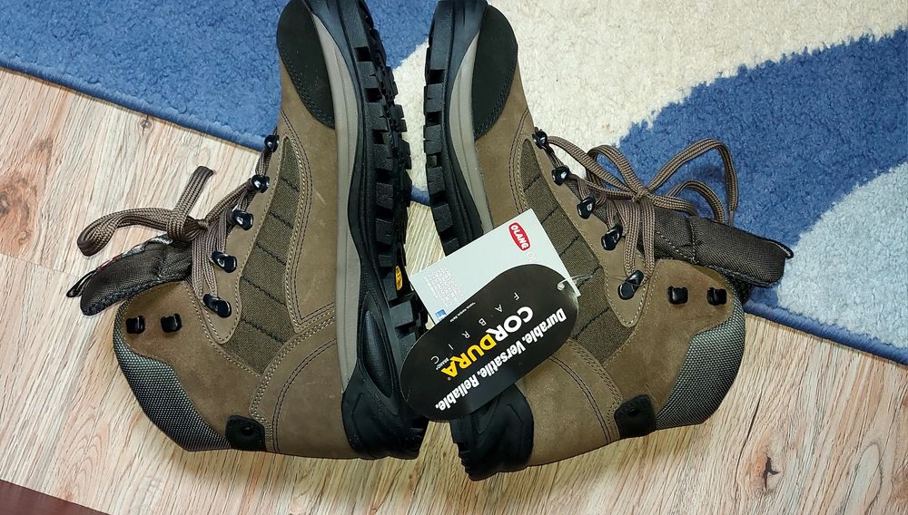 Туристически обувки olang