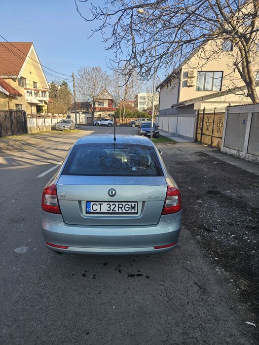 Skoda Octavia 2 FL berlina, 2.0 TDI, cutie automata DSG