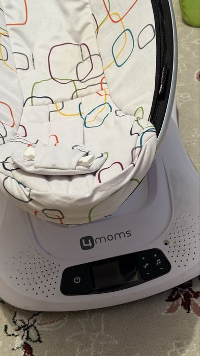Шезлонг 4moms, электрокачалка