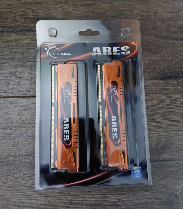 G.SKILL 32 GB DDR3 1600 MHz CL10 Ares LowProfile Quad