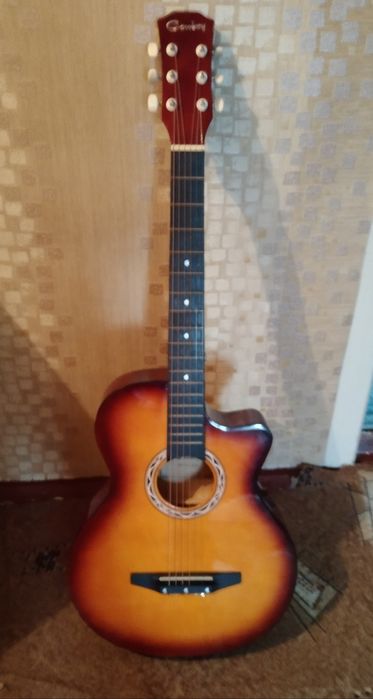 Продается гитара