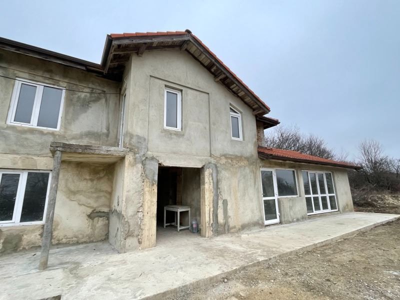 Продава се Къща в с. Войводино, Област Варна - 160 кв.м за 488 €/кв.м - Снимка #11