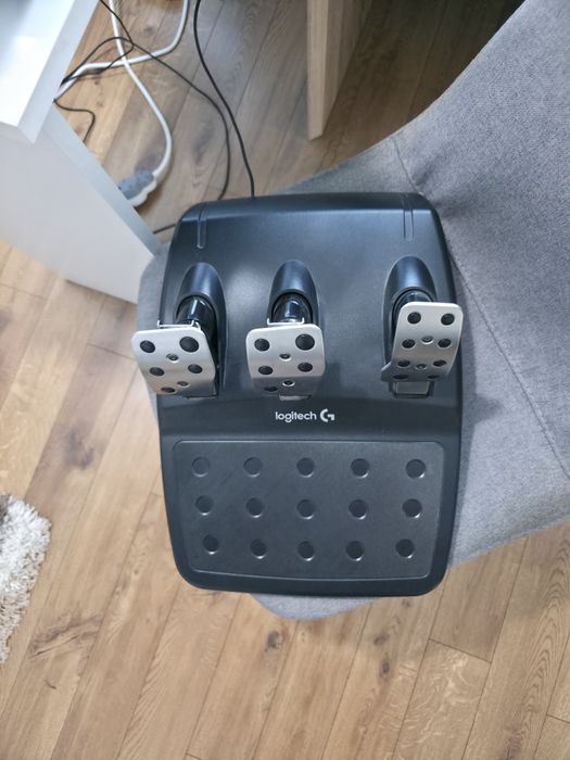 Volan logitech g29