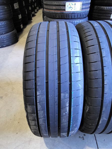 235/45/19 GOODYEAR 4бр