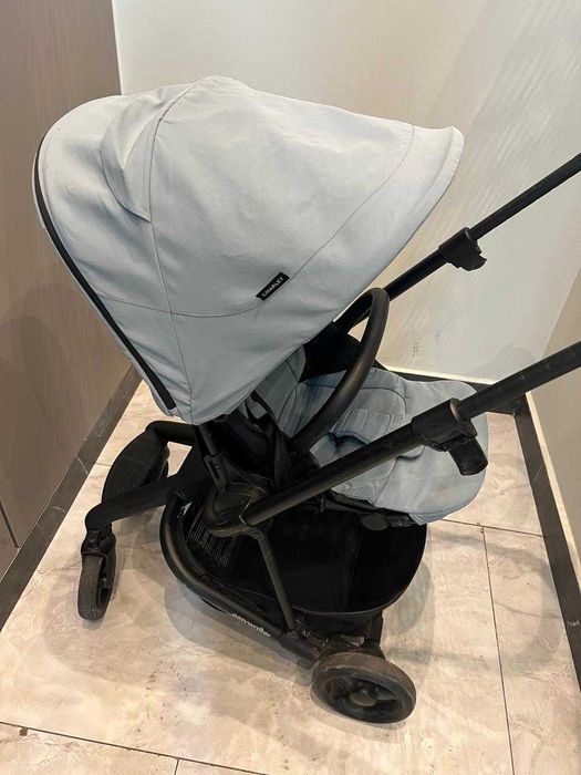 Продам нашу любимую коляску Easywalker Charley.