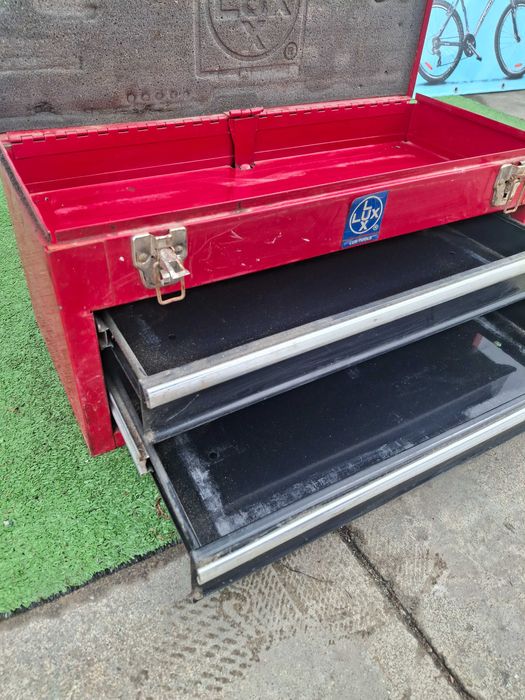 Кутия за инструменти