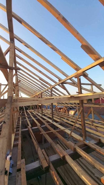 Reparatii acoperișuri.Ro