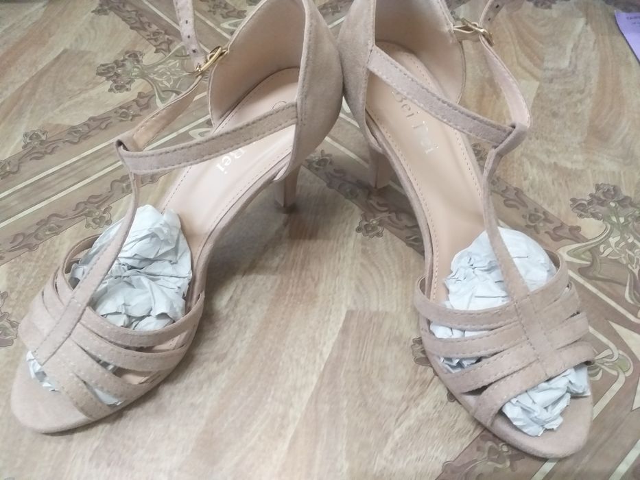 Sandale cu toc 9cm
