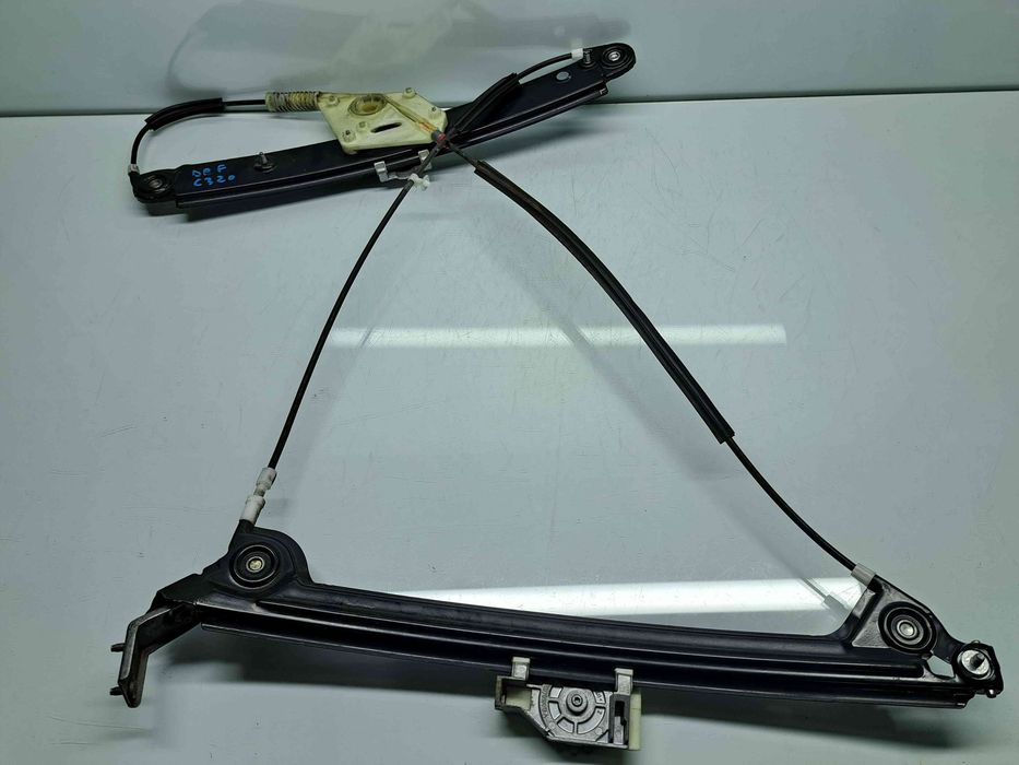 Macara electrica geam dreapta fata Bmw 1 (E81, E87) [Fabr 2004-2010] E