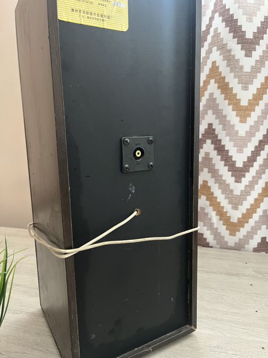 Продается срочно музыкальная калонка