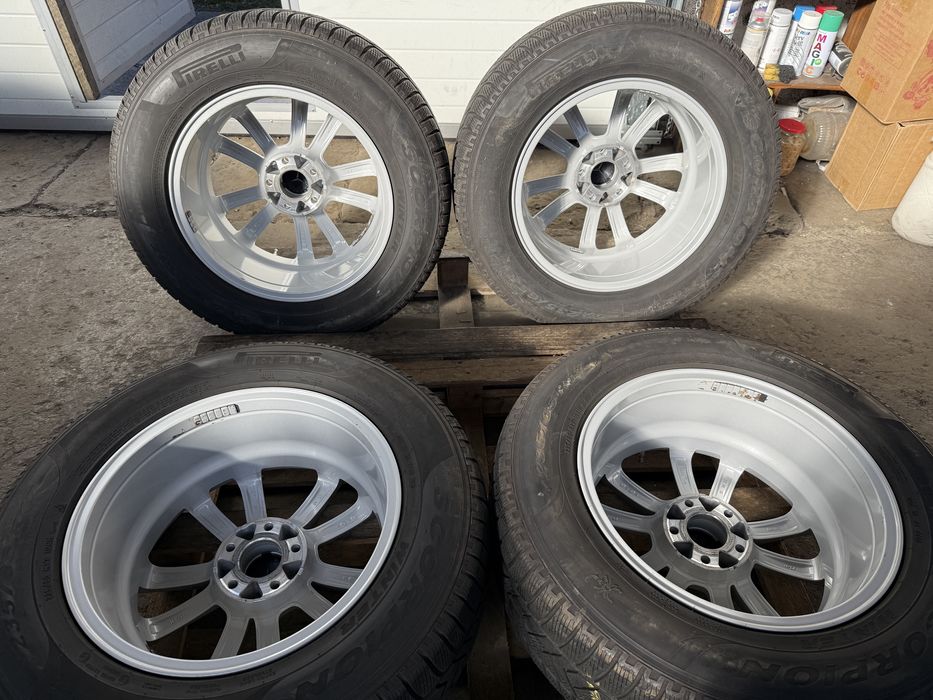 Jante aluminiu pt. Mercedes GLC ML Audi Q5 cu anvelope iarna 235/65 17