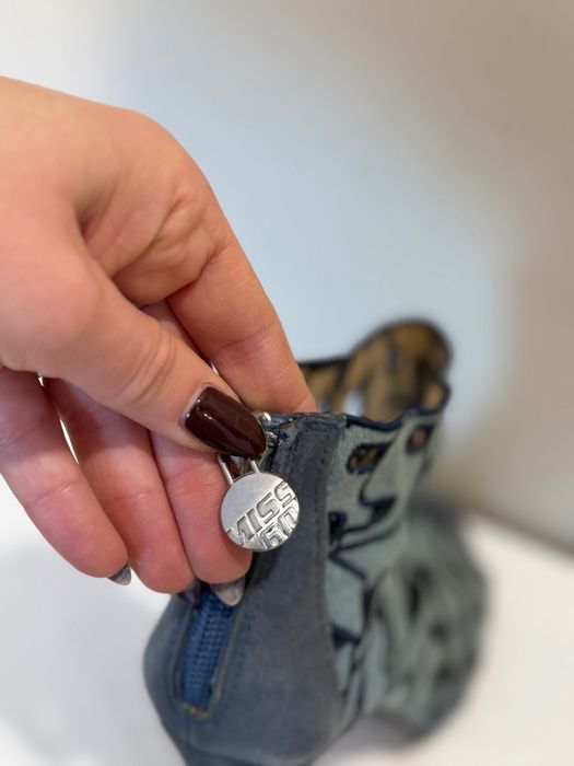 Обувки боти с ток Miss Sixty 37