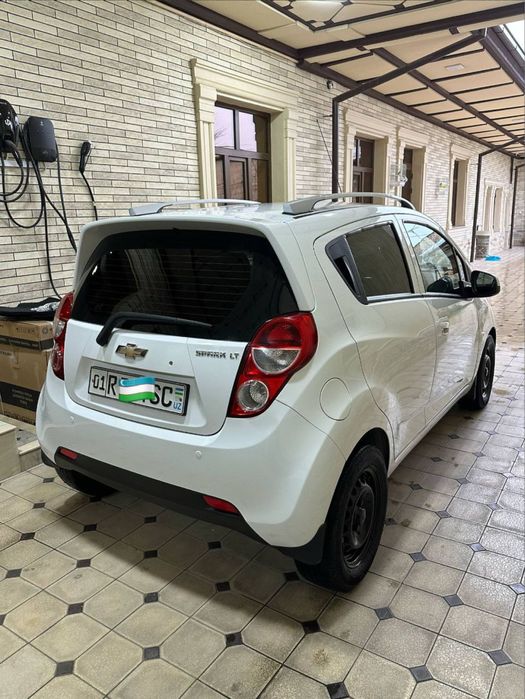 Spark sotiladi 2019 Yil 4 Pazitsa Avtamat