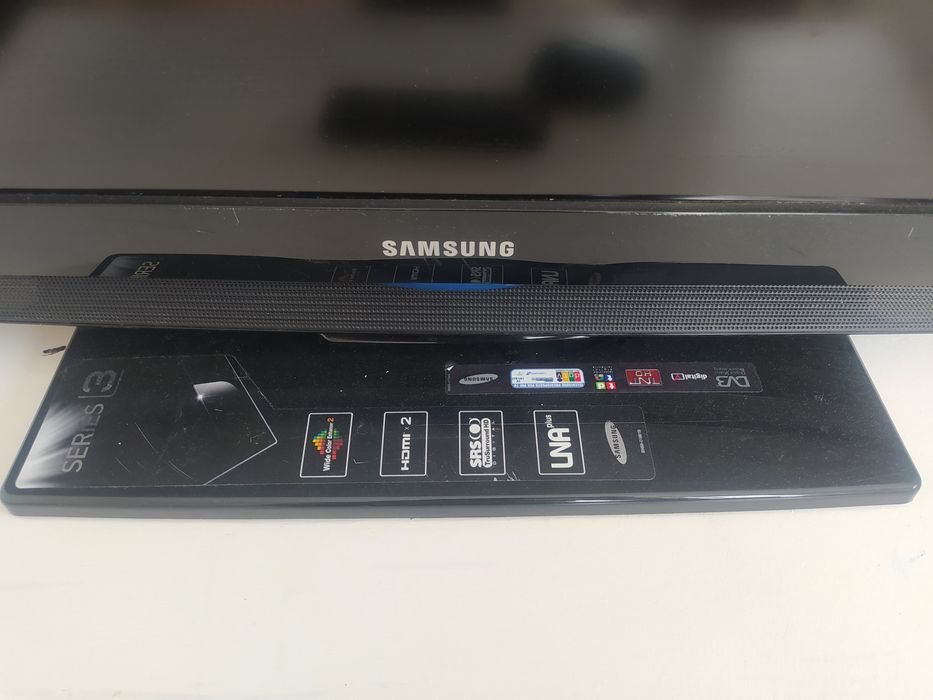 Телевизор Samsung Le32b350f1w