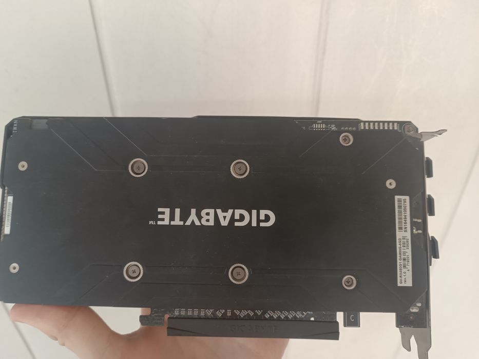 Ideal xolatda Rx480 4gb