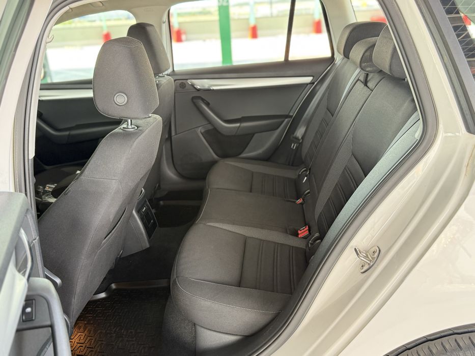 Skoda Octavia Ambition 4X4 /2.0TDI 150CP/LED/NAV/ GARANTIE / LEASING