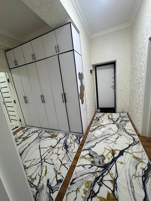 2 хогали 2 каватдан 2 томонлама квартира сотилади 5 микрн