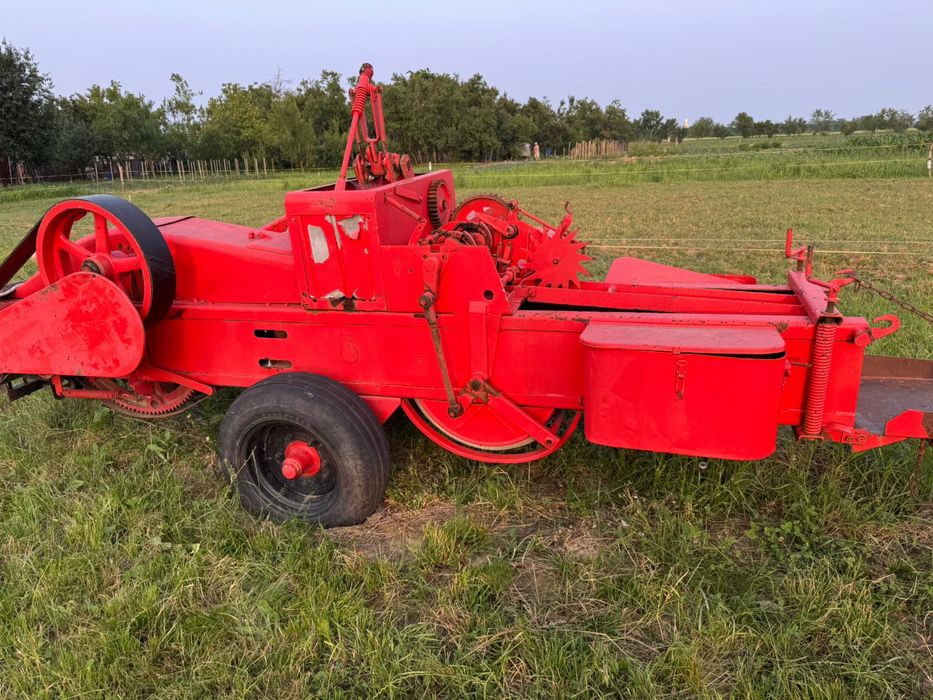 Vand presă de balotat