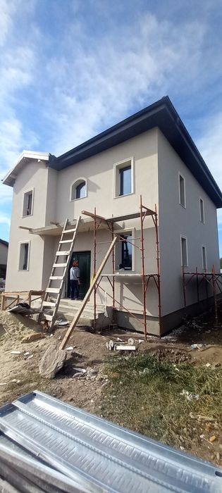 SERVICII COMPLETE Zugrav,Faianțar,Rigipsar,Termosistem,Instalații,CASE