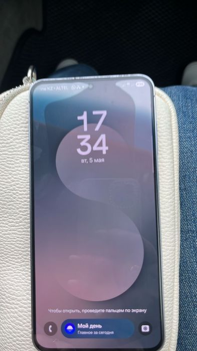 Samsung s25 fe. Самсунг с25 фе