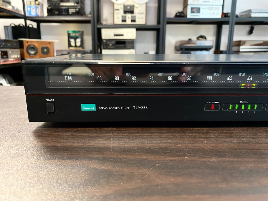 Висококачествен тунер Sansui