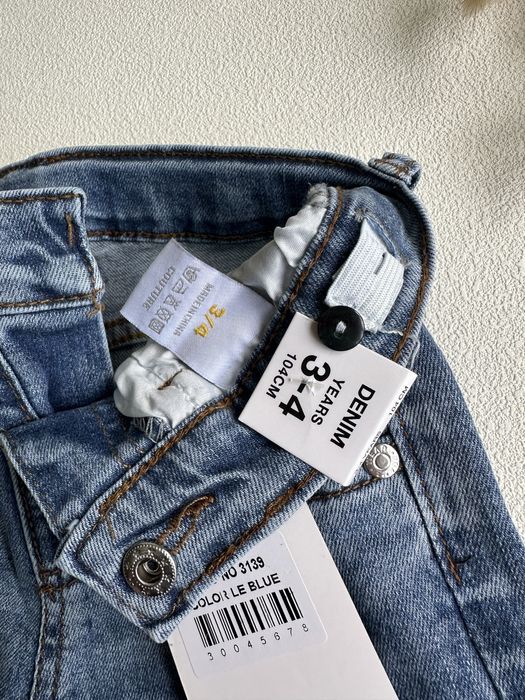 Джинсовая рубашка, джинсы, лонгслив и кроссовки, для мальчиков