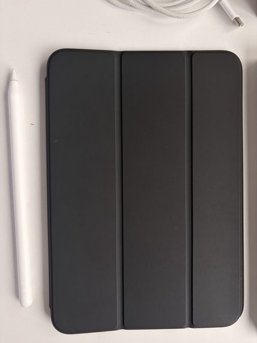 Ipad mini 7 wifi 128gb space gray ca nou + husă Smartfolio + Apple pencil pro