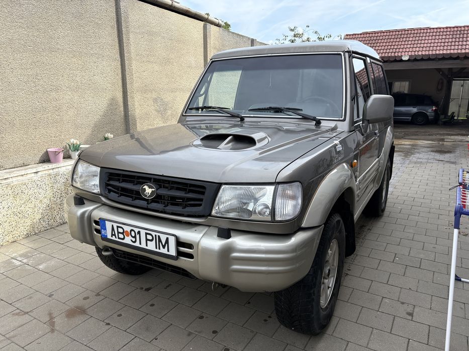 Hyundai Galloper 2.5 Autoutilitara