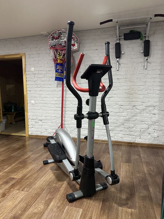 Housefit велотренажер