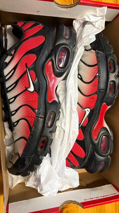 Nike TN Air Max Plus Black Fiery Red