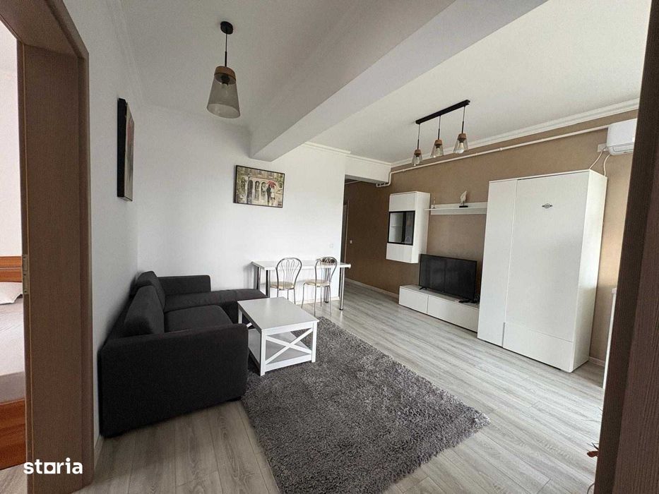 Apartament 3 camere Zonă centrală – Palas | Bloc 2019 | Etaj 24 | Mobi